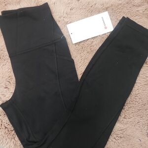 NWT lululemon 25" ALIGN leggings